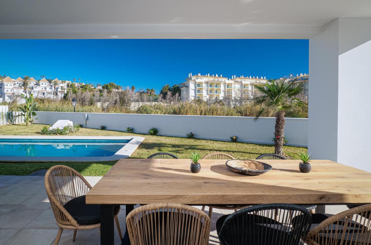 Villa moderne proche de la mer Manilva Eksteriør bilde