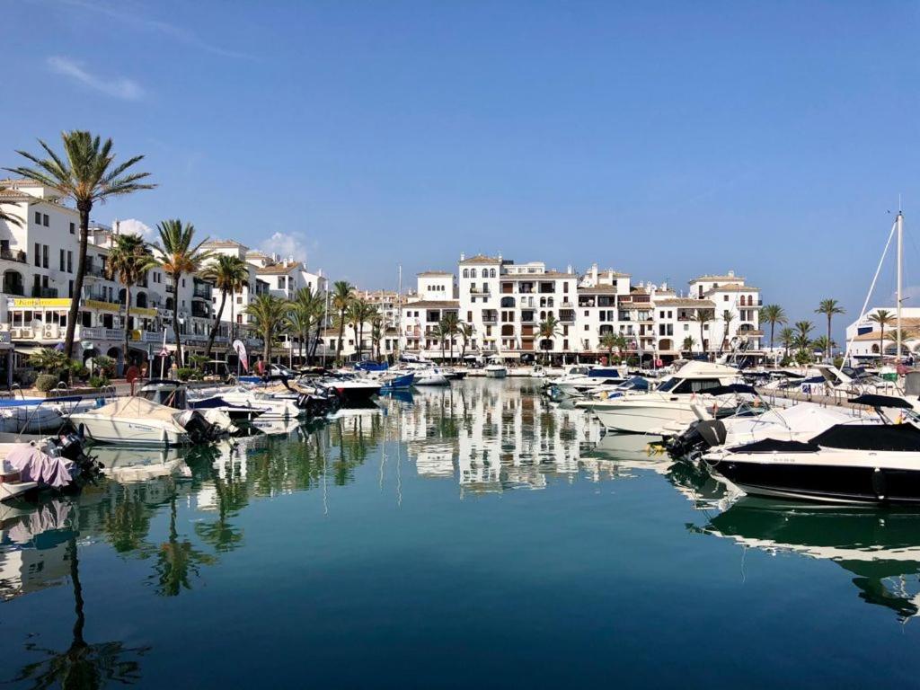 Villa moderne proche de la mer Manilva Eksteriør bilde